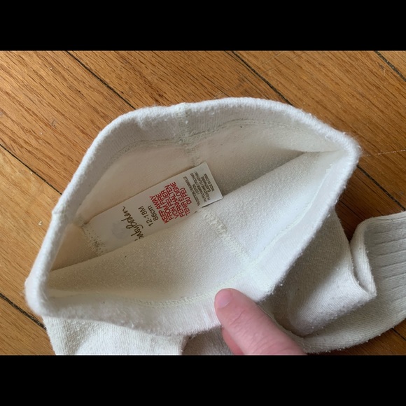 Hanna Andersson Chambray Daisy Dress + 2 Stockings 12-18 months - Picture 2 of 6